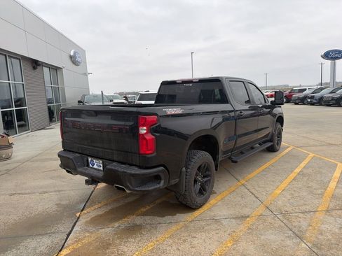 Used 2021 Chevrolet Silverado 1500 LT Trail Boss w/ Bed Protection Package image 8