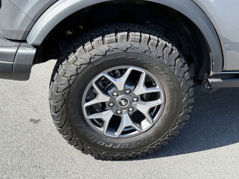 Used 2024 Ford Bronco Badlands AWD/4WD image 11