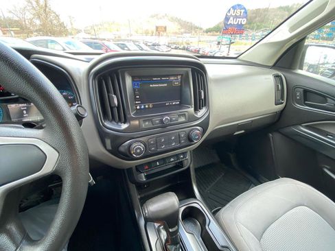 Used 2019 Chevrolet Colorado W/T w/ WT Convenience Package image 15