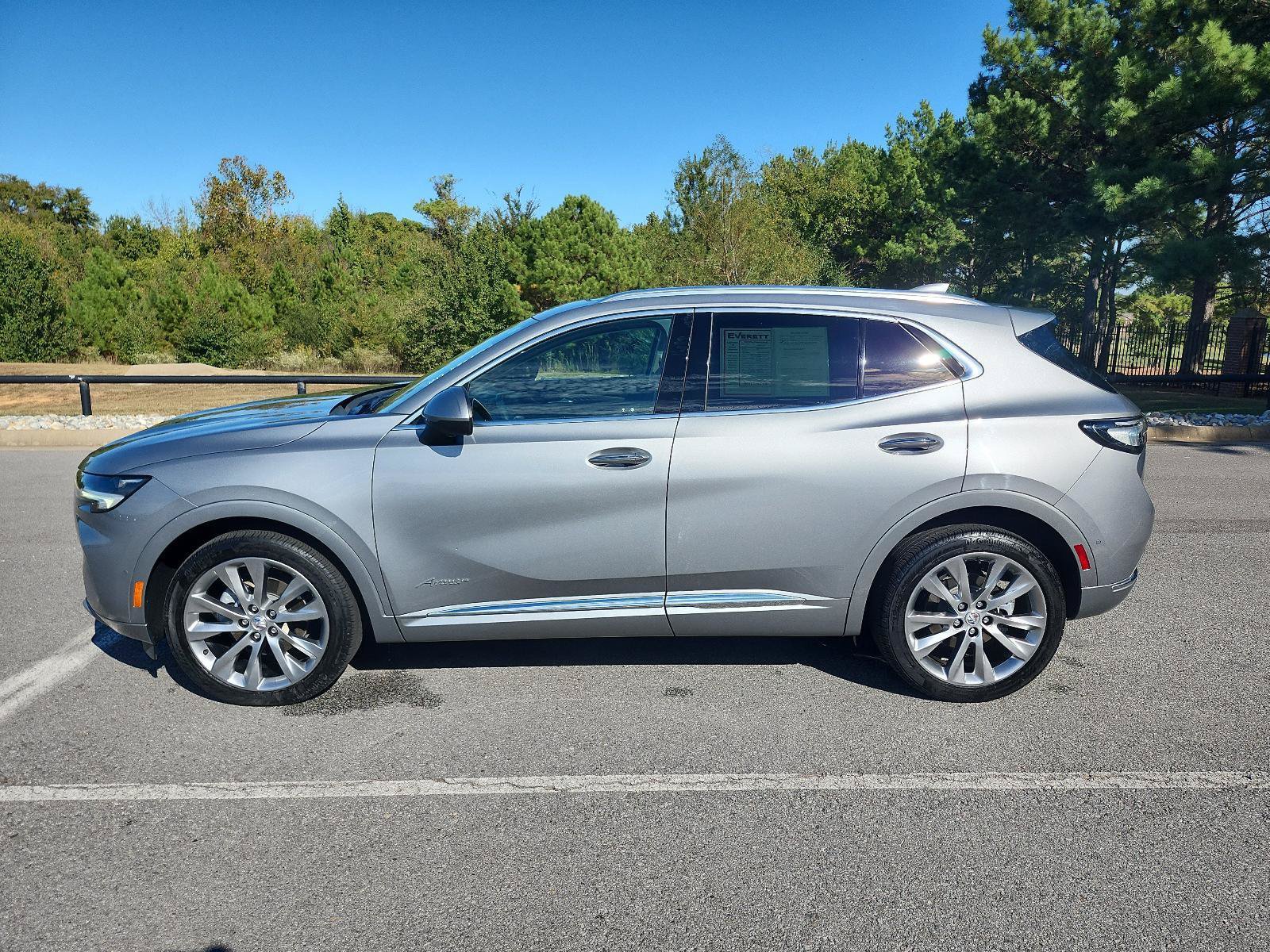 Certified 2023 Buick Envision Avenir AWD/4WD image 2