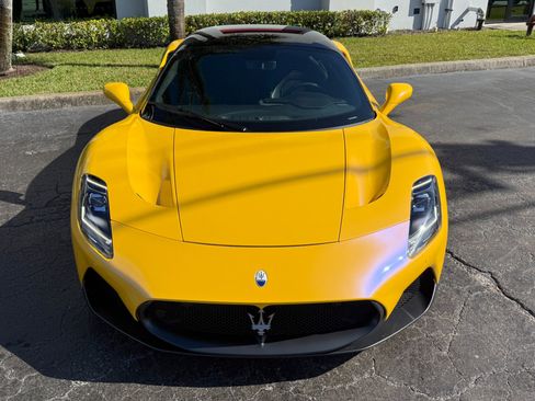 Used 2022 Maserati MC20 Coupe image 10