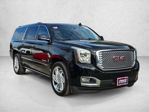 Used 2015 GMC Yukon XL Denali w/ Premium Package image 3