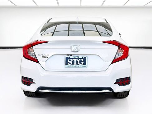 Used 2019 Honda Civic EX image 5