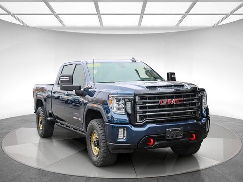 Used 2023 GMC Sierra 2500 AT4 w/ AT4 Premium Plus Package image 4