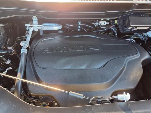 Used 2022 Honda Ridgeline Black Edition image 17