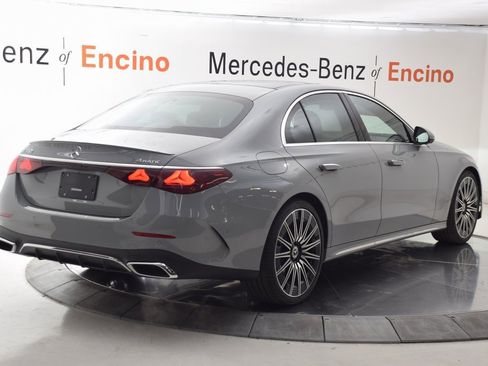New 2026 Mercedes-Benz E 450 4MATIC Sedan image 6