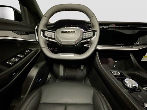 New 2025 Jeep Wagoneer S Launch Edition image 26