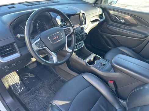 Used 2024 GMC Terrain SLT image 38