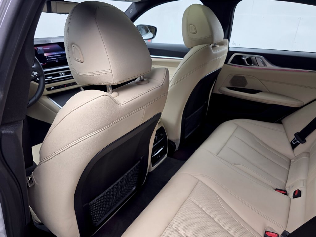 Certified 2024 BMW 430i Gran Coupe w/ Convenience Package RWD image 15