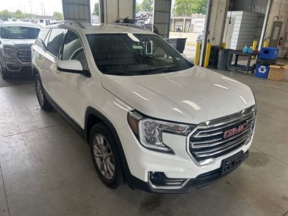 Used 2024 GMC Terrain SLT
