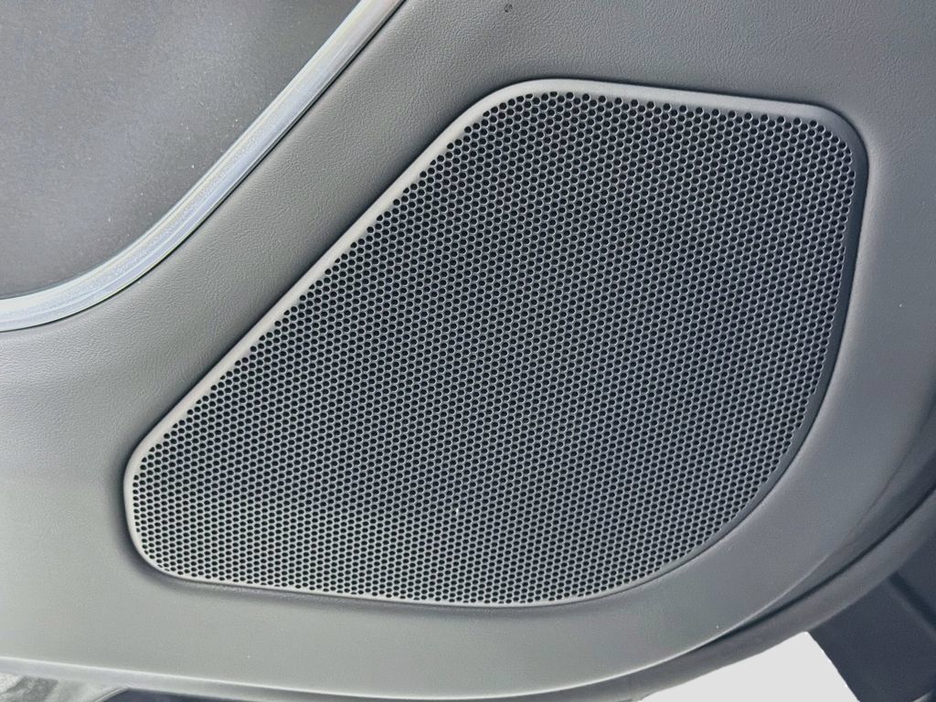 New 2026 Land Rover Range Rover SE AWD/4WD image 19