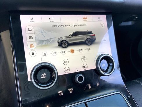 Used 2020 Land Rover Range Rover Velar R-Dynamic HSE image 30