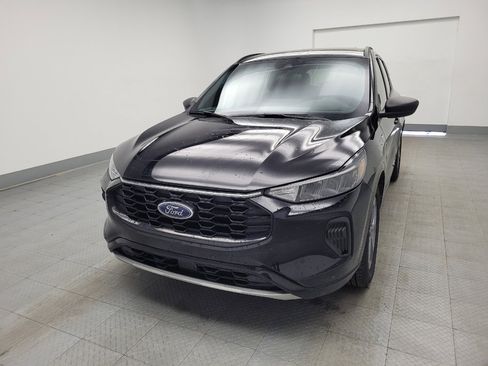 Used 2023 Ford Escape ST-Line FWD image 15