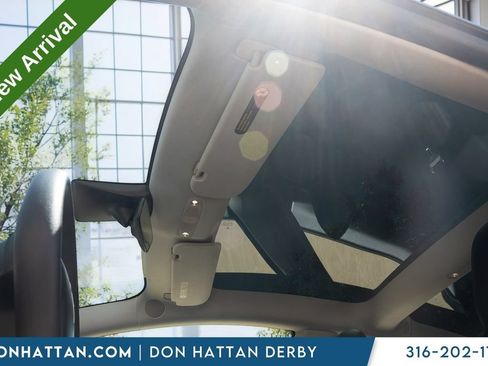 Used 2021 Tesla Model 3 Standard Range Plus RWD image 13