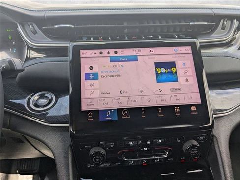 Certified 2023 Jeep Grand Cherokee Trailhawk image 12