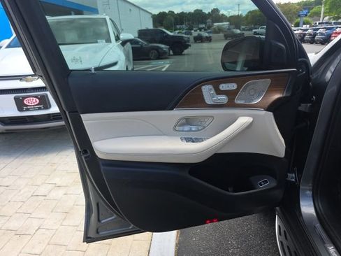 Used 2024 Mercedes-Benz GLE 580 4MATIC image 13