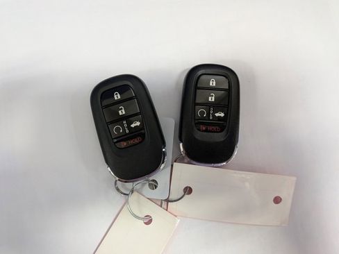 Used 2023 Honda Civic Sport image 33