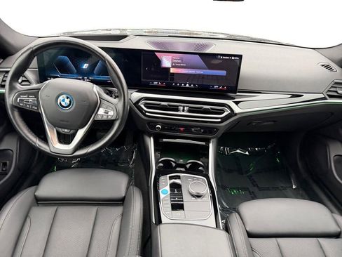 Used 2024 BMW i4 xDrive40i image 10