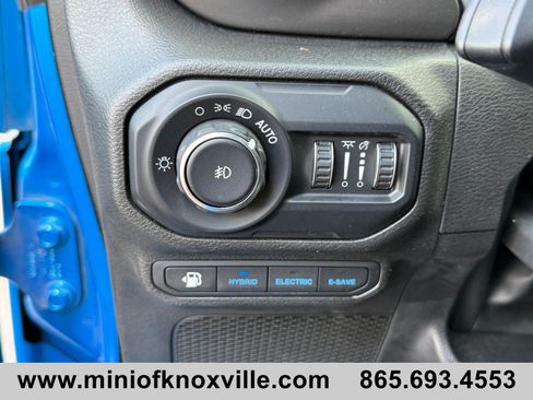 Used 2022 Jeep Wrangler Unlimited Rubicon 4xe AWD/4WD image 29