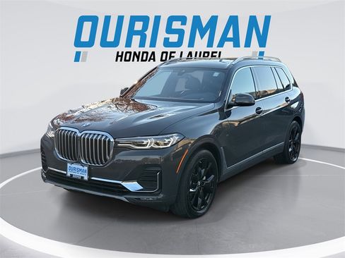 Used 2021 BMW X7 xDrive40i w/ Executive Package image 1