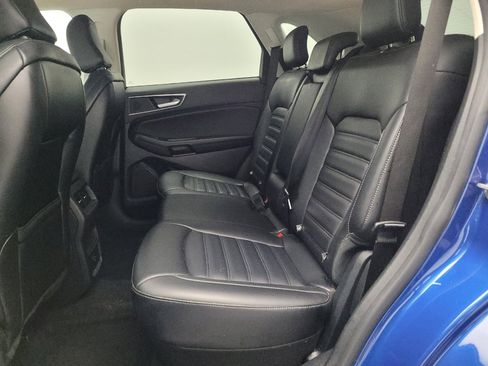 Used 2022 Ford Edge SEL image 18