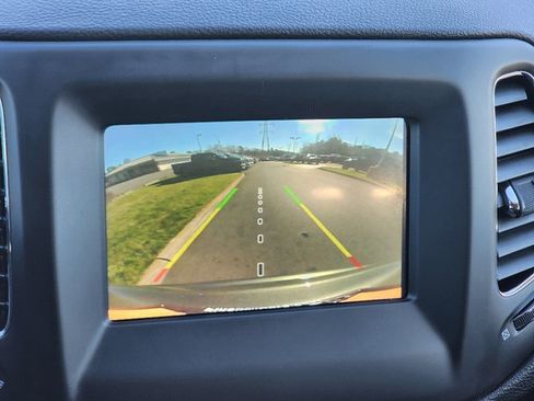 Certified 2020 Jeep Compass Latitude w/ Popular Equipment Group image 12