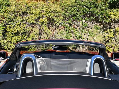 Used 2019 Jaguar F-TYPE Convertible image 52