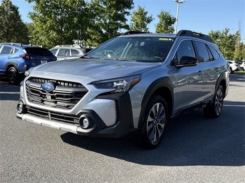 Certified 2025 Subaru Outback Limited image 7