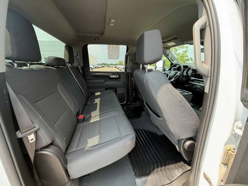 Used 2025 Chevrolet Silverado 2500 LT w/ Convenience Package AWD/4WD image 23