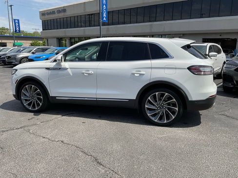 Used 2023 Lincoln Nautilus Reserve w/ Equipment Group 202A AWD/4WD image 5