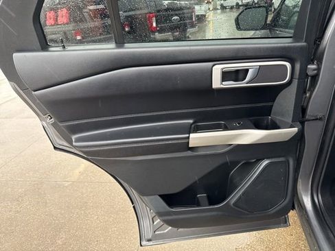 Used 2021 Ford Explorer XLT w/ Class III Trailer Tow Package image 43