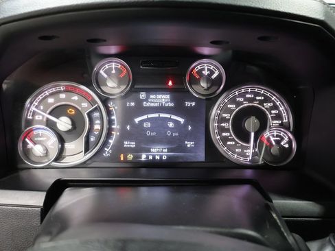 Used 2017 RAM 3500 Laramie Longhorn RWD image 42
