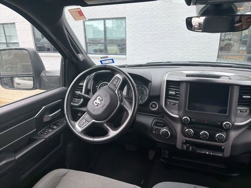 Used 2024 RAM 2500 Big Horn AWD/4WD image 11