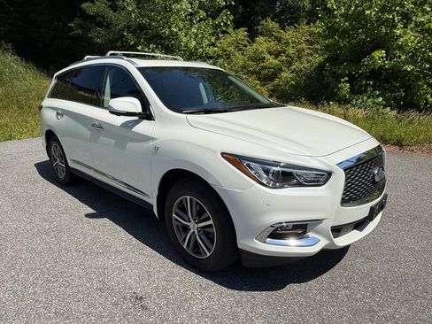 Used 2020 INFINITI QX60 Luxe w/ Essential Package AWD/4WD image 4