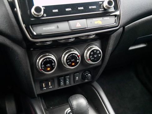 Used 2024 Mitsubishi Outlander Sport SE AWD/4WD image 30