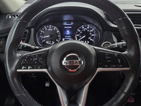 Used 2017 Nissan Rogue SL w/ SL Premium Package FWD image 24