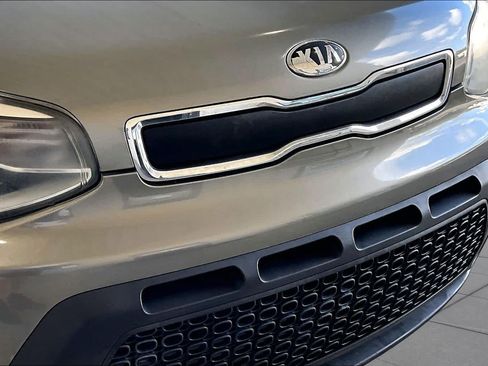 Used 2015 Kia Soul FWD image 27