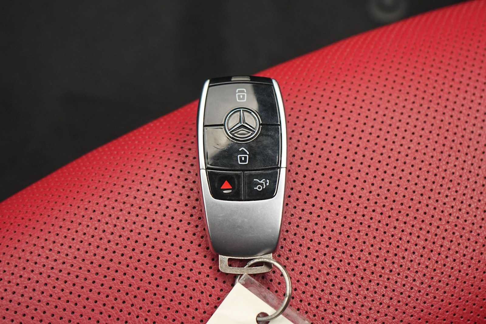Used 2021 Mercedes-Benz E 450 Cabriolet image 28