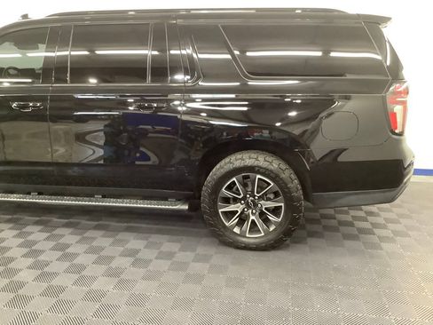 Used 2021 Chevrolet Suburban Z71 w/ Luxury Package AWD/4WD image 4