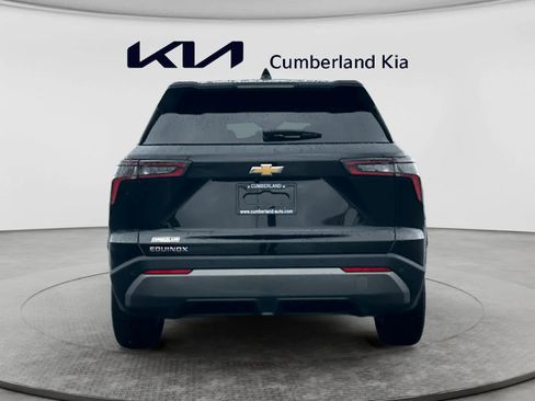 Used 2026 Chevrolet Equinox LT FWD image 4