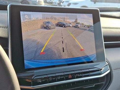 New 2026 Jeep Compass Limited image 14