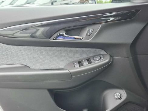 New 2026 Chevrolet TrailBlazer LT w/ Convenience Package FWD image 25