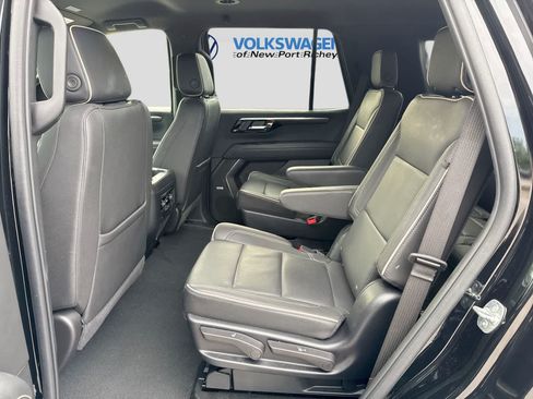 Used 2025 Chevrolet Tahoe Premier AWD/4WD image 26