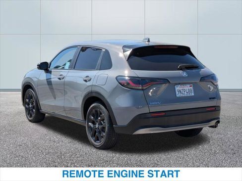 Certified 2025 Honda HR-V Sport image 9