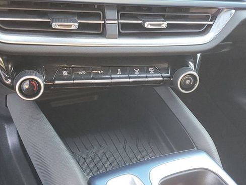Used 2024 Chevrolet Equinox EV LT w/ LPO, All-Weather Mat Package AWD/4WD image 29