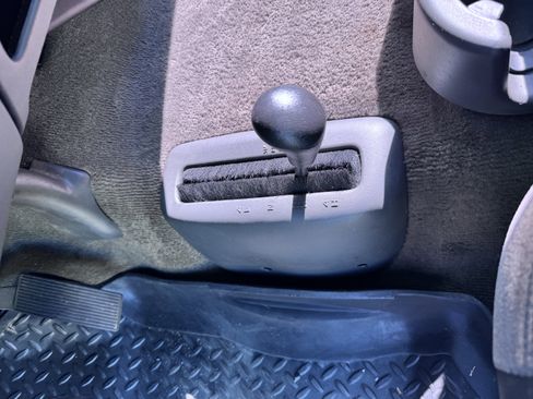 Used 2007 Chevrolet Silverado 1500 LS w/ Chrome Exterior Package image 19