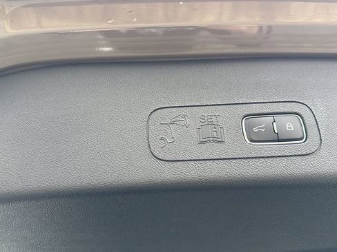 Used 2025 Lincoln Aviator Reserve w/ Equipment Group 201A AWD/4WD image 26