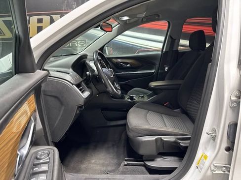 Used 2021 GMC Terrain SLE AWD/4WD image 4