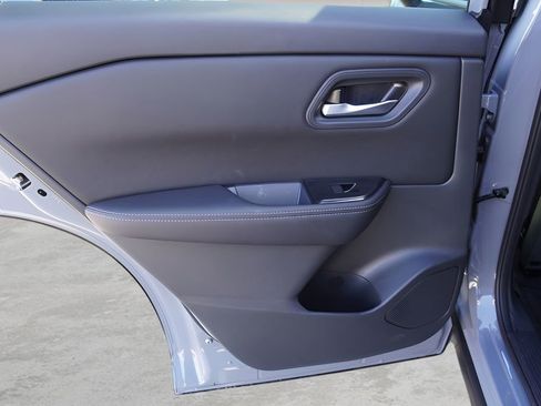 Used 2026 Nissan Rogue SV w/ Cold Weather Package image 10