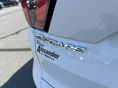 Used 2019 Ford Escape SE AWD/4WD image 11